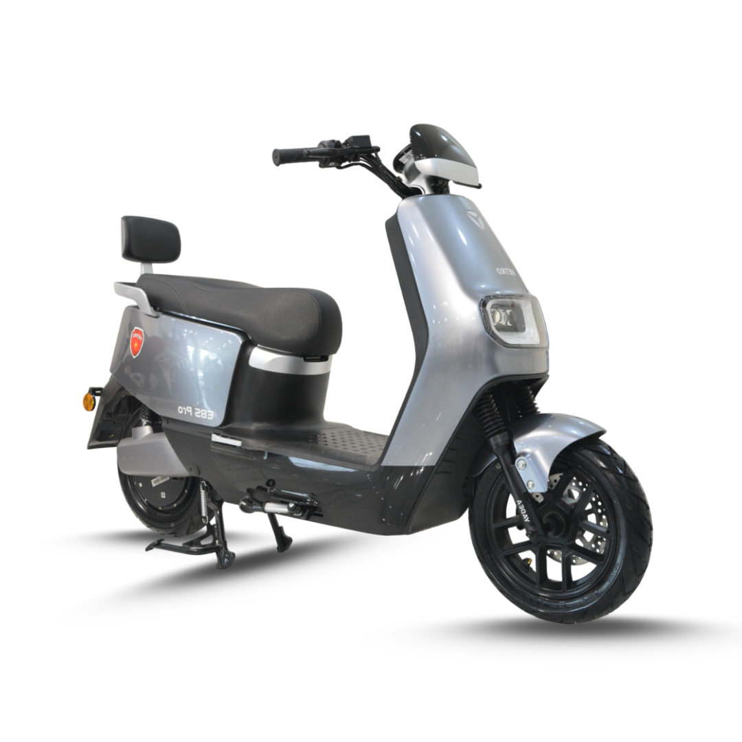 Metro E8S PRO Scooter – 2000W Motor | 65KM/h | Large Storage