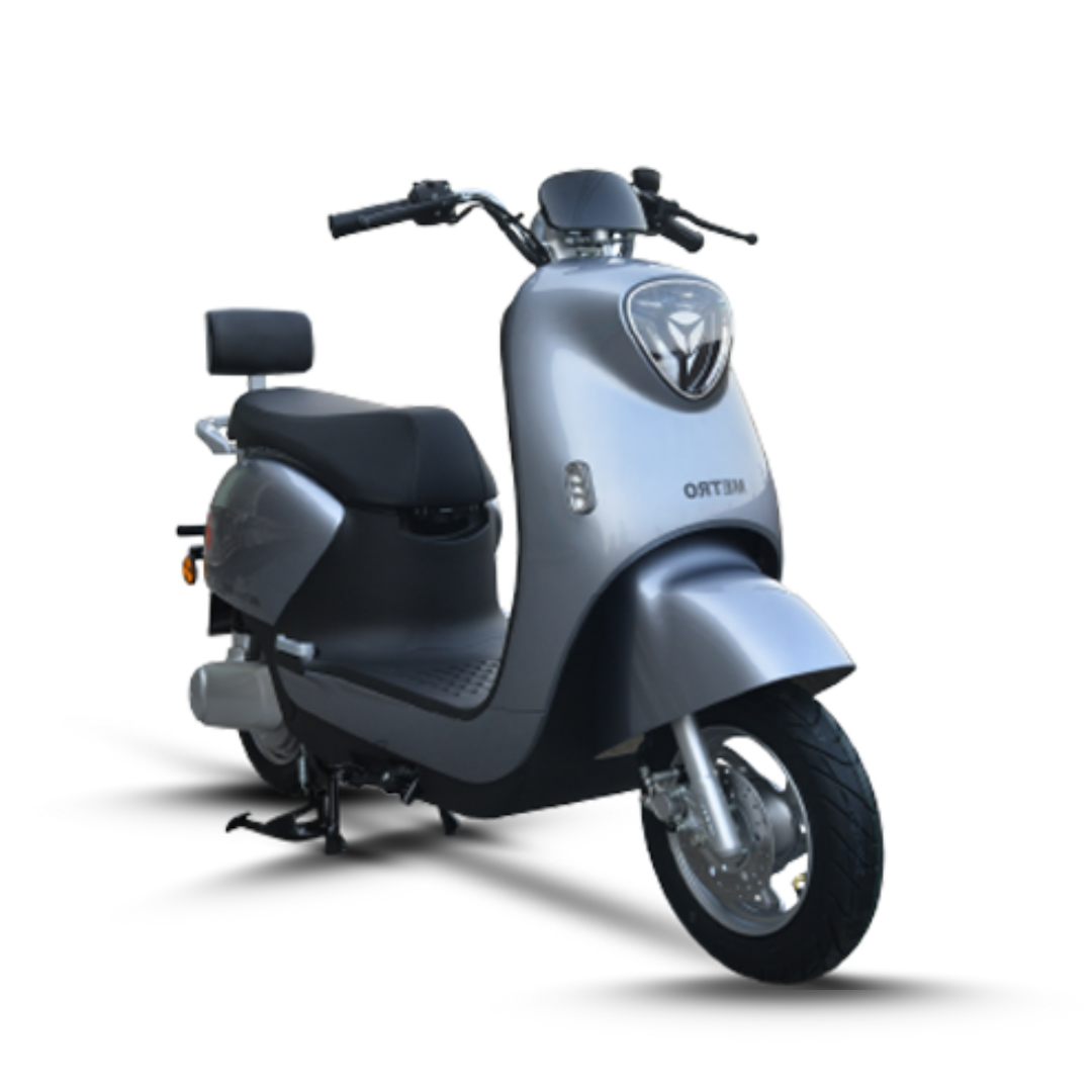 Metro M6 Electric Scooter – 95KM Range | 72V Battery | 1200W Motor